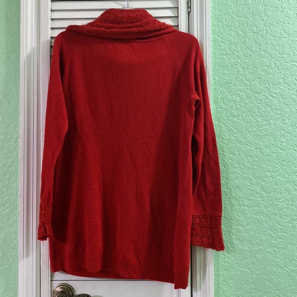 White Stag Womens Turtleneck Red Rhinestone Long-Sleeve Shirt Large - Picture 4 of 4